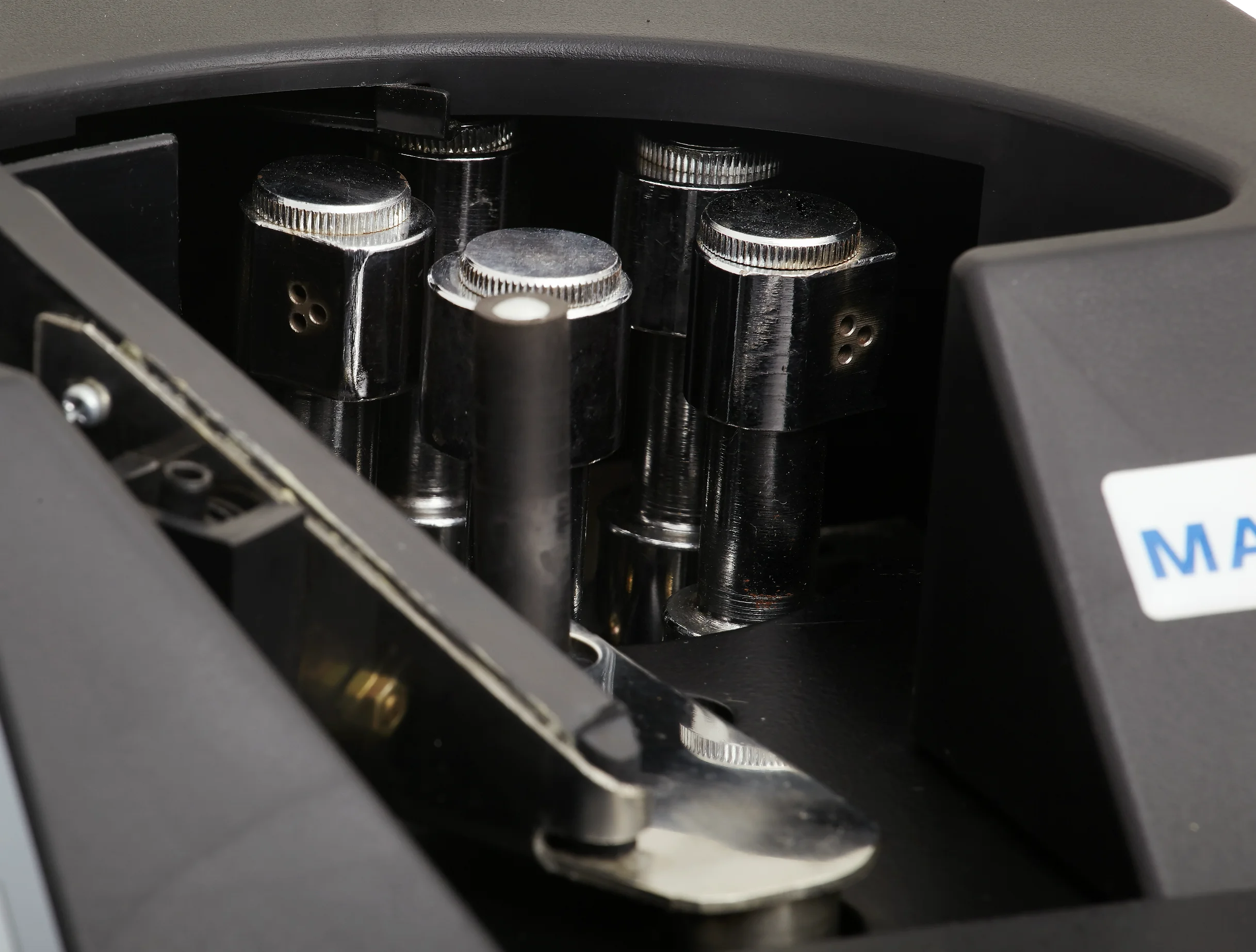 MX- 600 Desktop Series - Image 4
